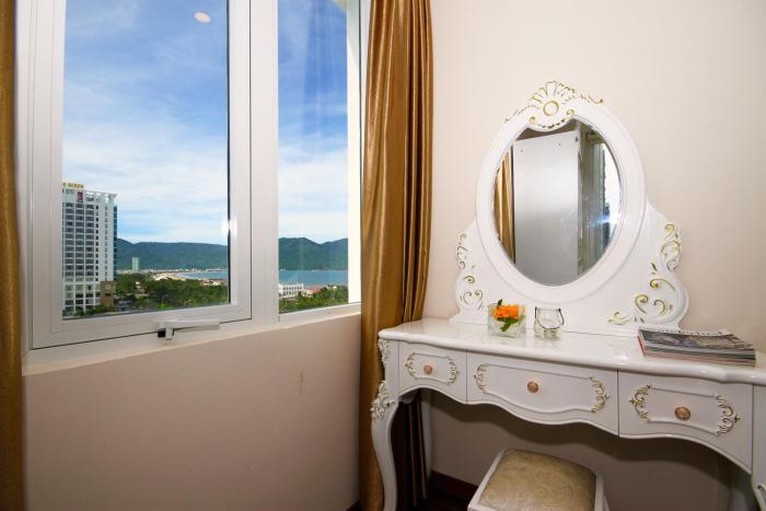 tuyet son hotel
