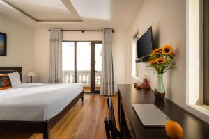 viet long hoi an beach hotel