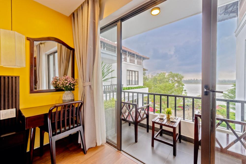 serene riverside hotel hoi an