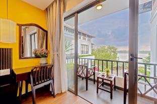 serene riverside hotel hoi an