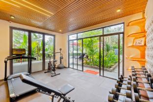 serene riverside hotel hoi an