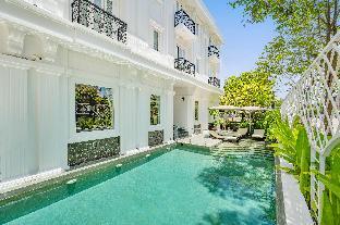 hoi an canal house
