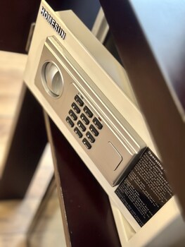 the quin riverside villa