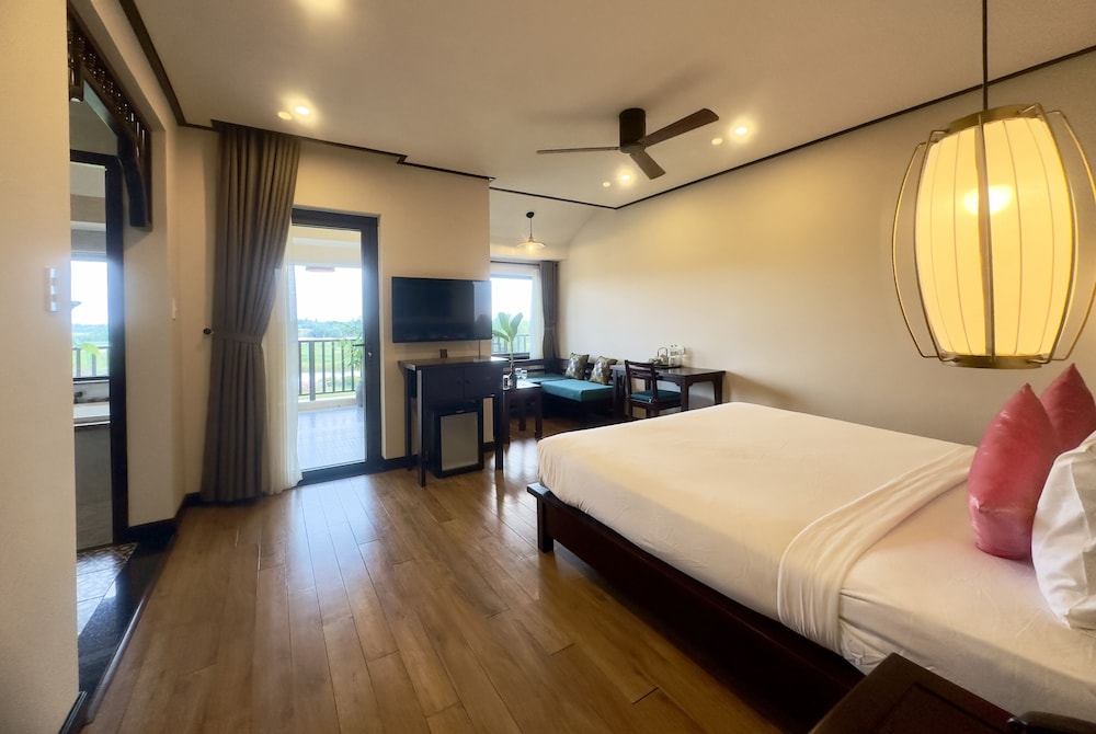 the quin riverside villa