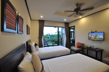 the quin riverside villa