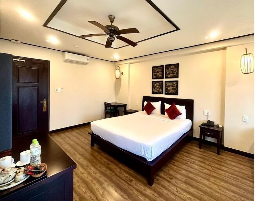 the quin riverside villa