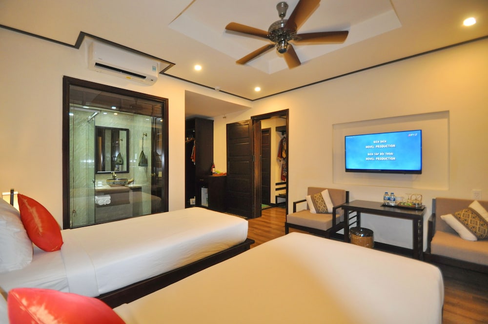 the quin riverside villa