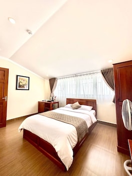 nam xuan premium hotel