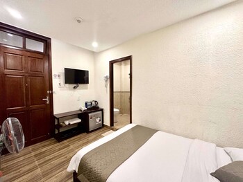 nam xuan premium hotel