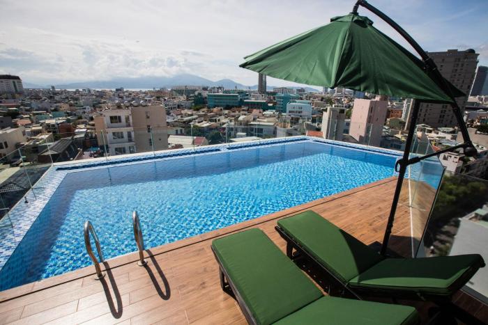 central hotel and spa