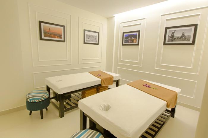 central hotel and spa