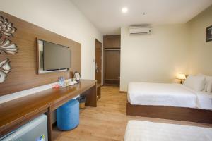 central hotel and spa