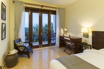 riverside hamlet homestay and villas