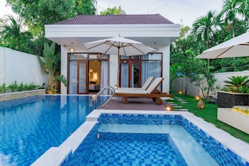 riverside hamlet homestay and villas