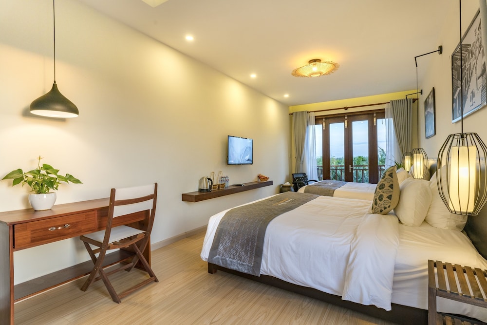 riverside hamlet homestay and villas