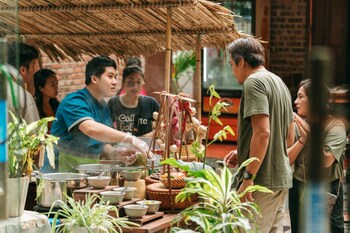 hoa lu