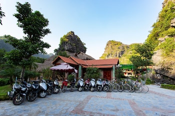 hoa lu