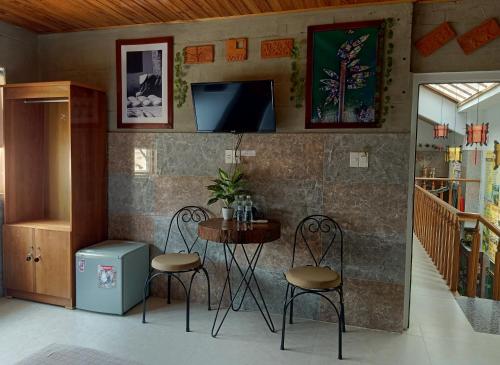 terra cotta homestay and hostel