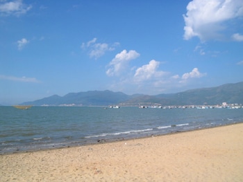 yen vy 32 hotel hostel