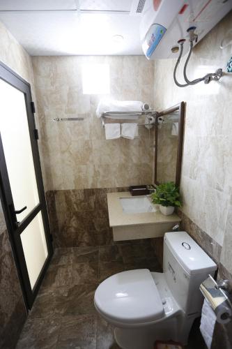 hoang ngoc hotel