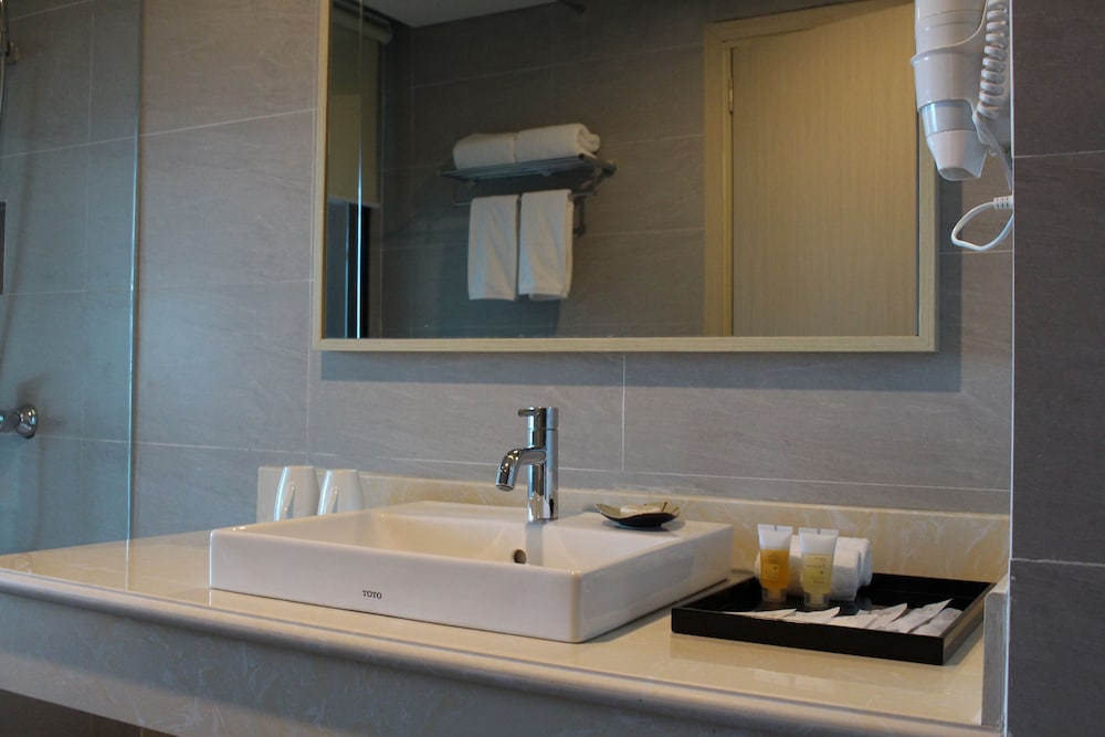 muong thanh luxury dien lam hotel