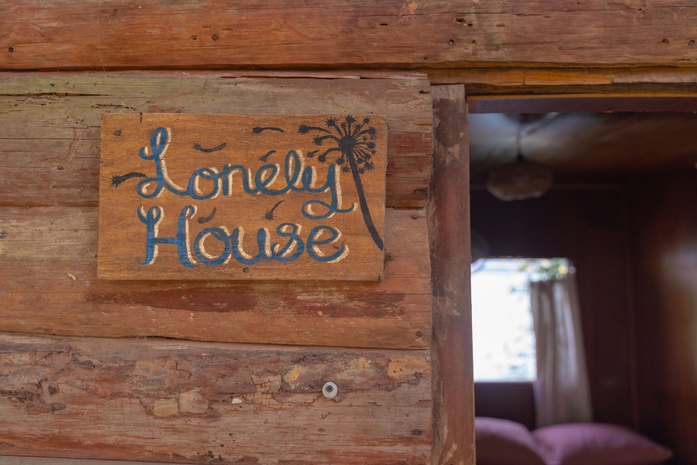 the lake house dalat hostel