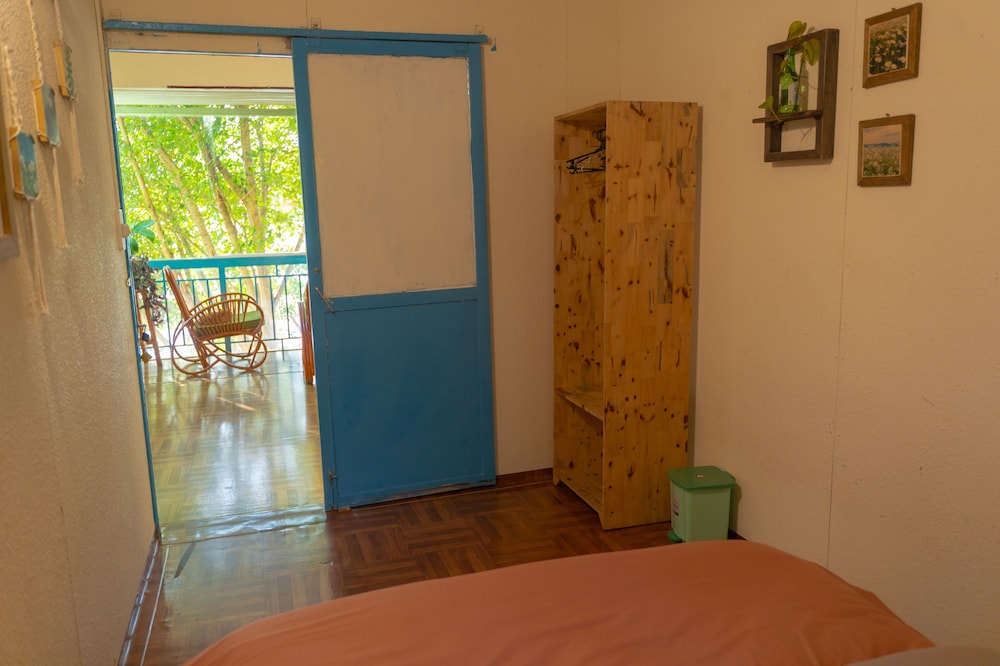 the lake house dalat hostel