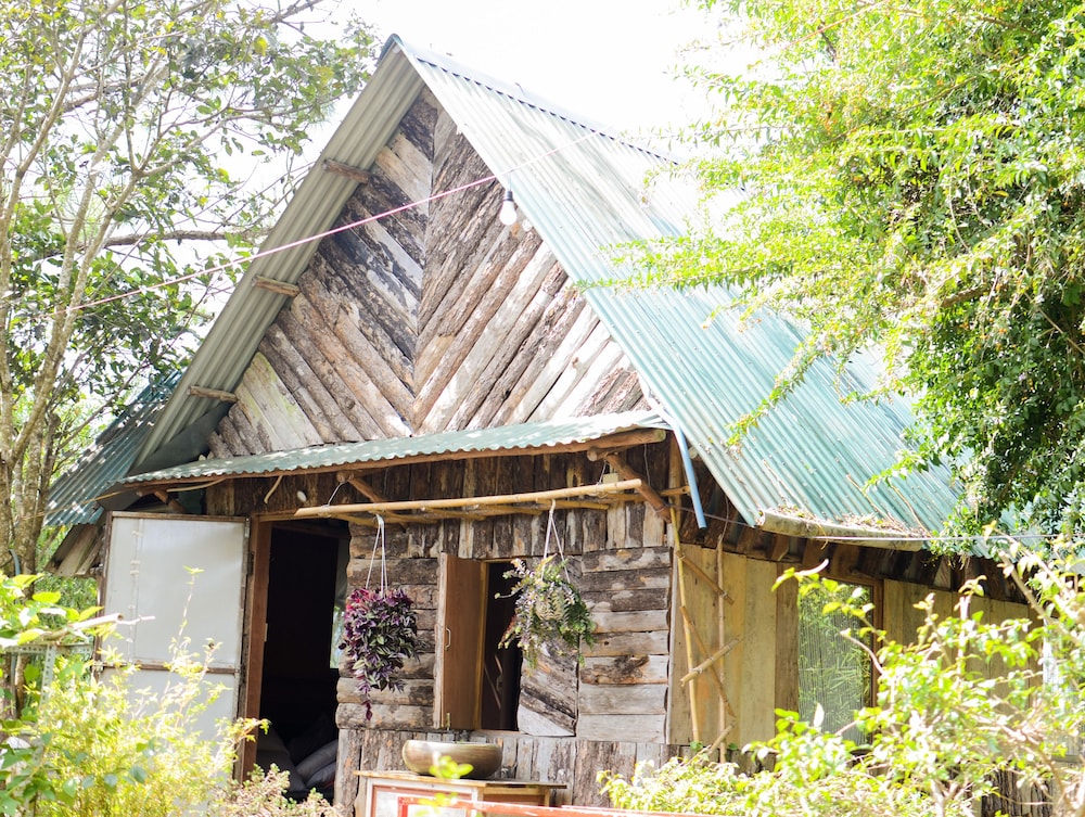 the lake house dalat hostel