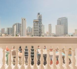 seven seas hotel and apartment