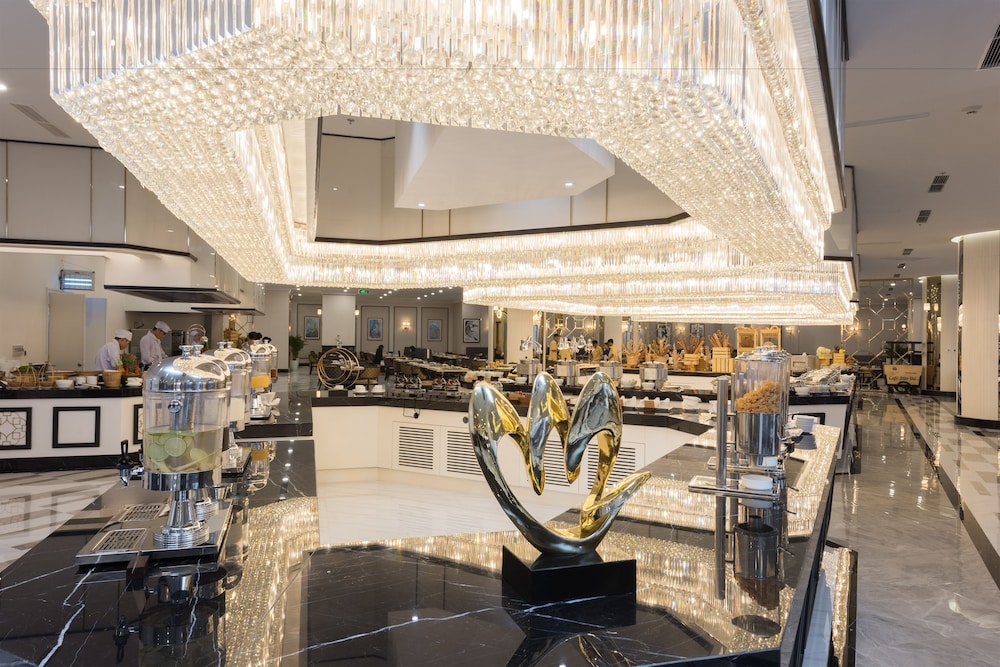 melia vinpearl nha trang empire