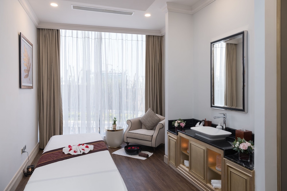 melia vinpearl nha trang empire