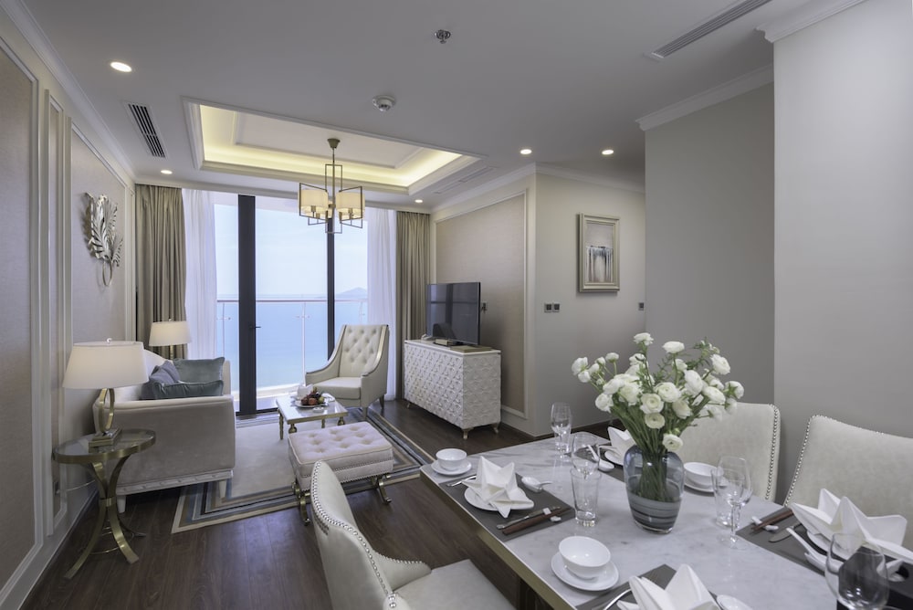 melia vinpearl nha trang empire