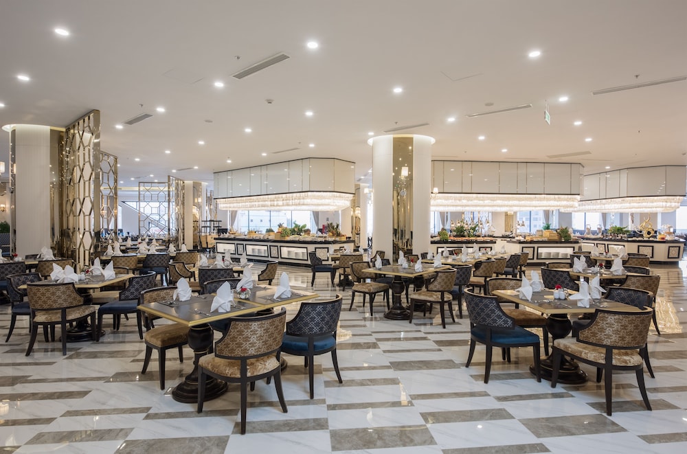 melia vinpearl nha trang empire