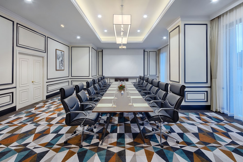 melia vinpearl nha trang empire