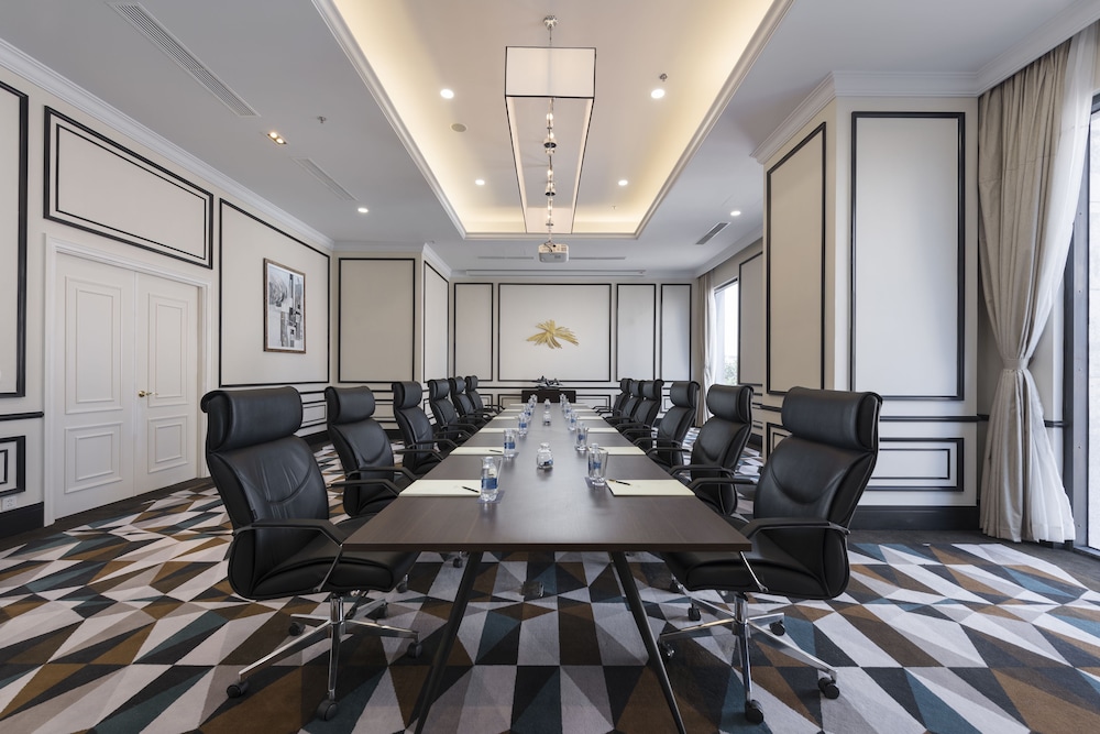 melia vinpearl nha trang empire