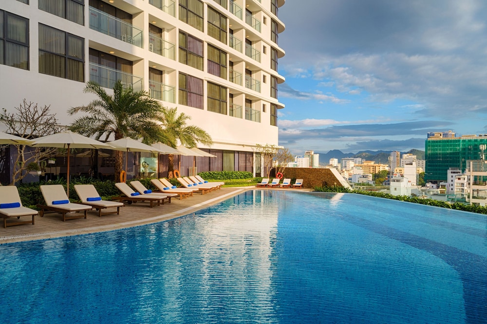 Melia Vinpearl Nha Trang Empire,Khanh Hoa Province>>Nha Trang,5 star