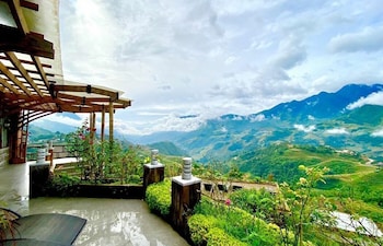 sapa clay house mountain retreat