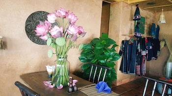 sapa clay house mountain retreat