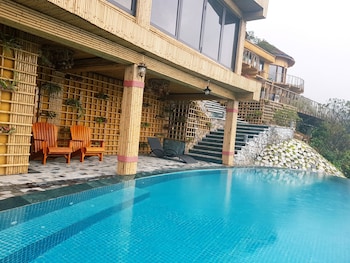 sapa clay house mountain retreat