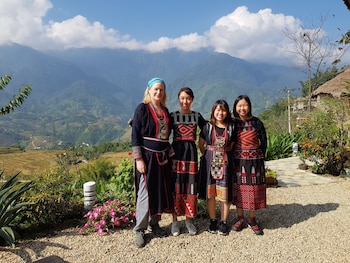 sapa clay house mountain retreat