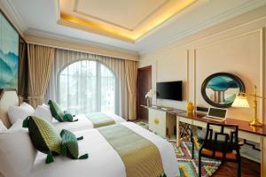 Silk Path Grand Sapa Resort & Spa,Lao Cai Province>>Lao Cai,5 star