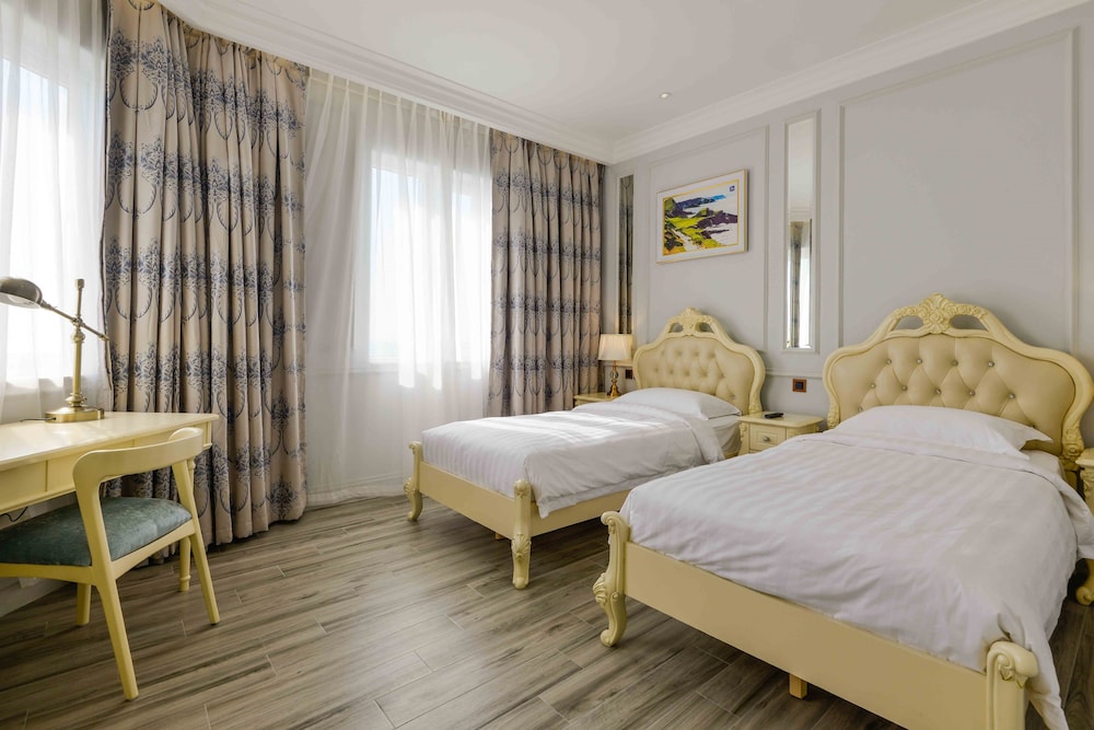 lan rung beach resort