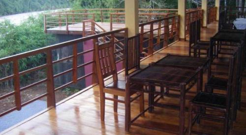 forest floor lodge