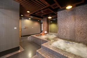 grandiose hotel and spa