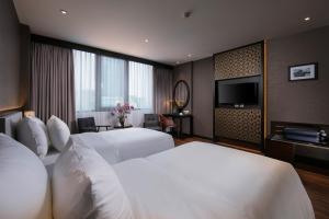 grandiose hotel and spa