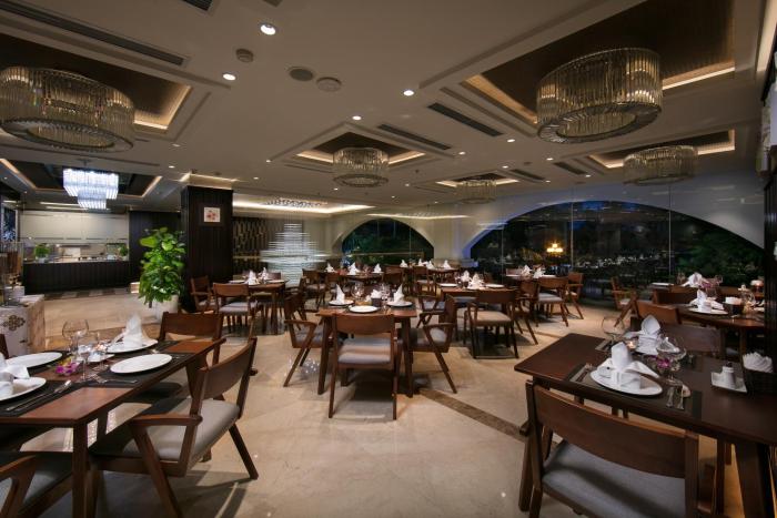 grandiose hotel and spa