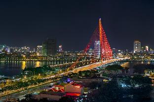 lavender riverside hotel