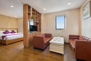 lavender riverside hotel