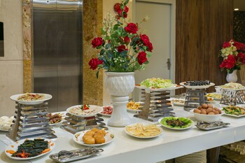 lavender riverside hotel