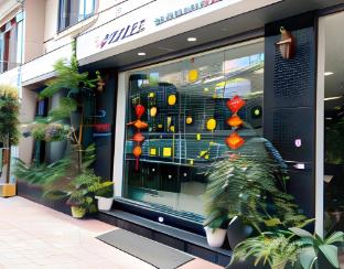 v house 6 serviced apartment